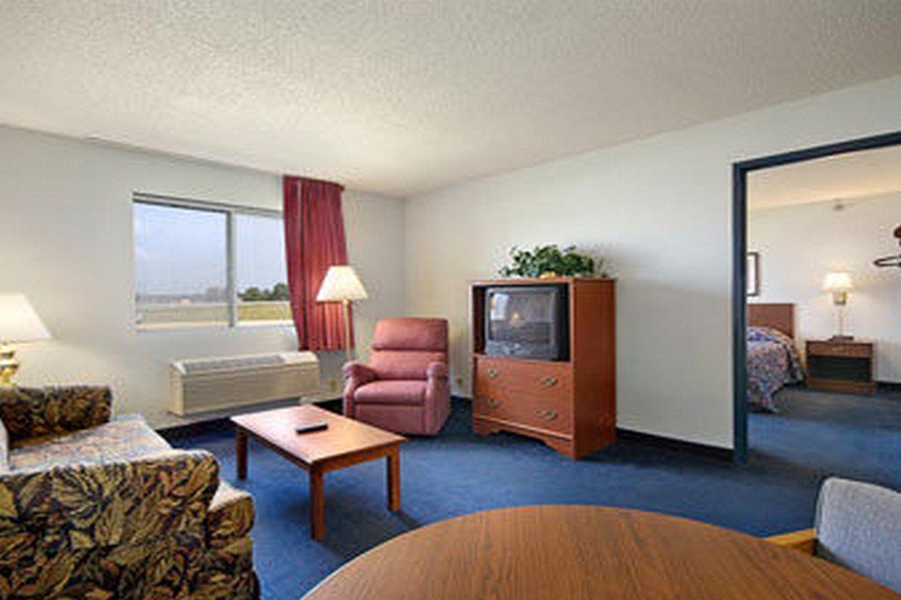 Red Roof Inn Auburn Δωμάτιο φωτογραφία